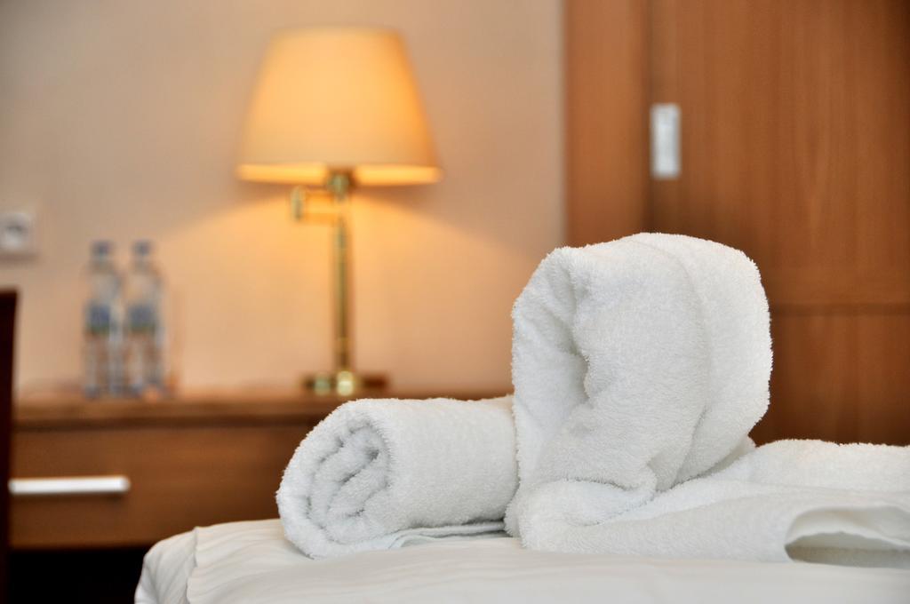 Hotel Pod Zelenym Dubem Bohumin Ngoại thất bức ảnh